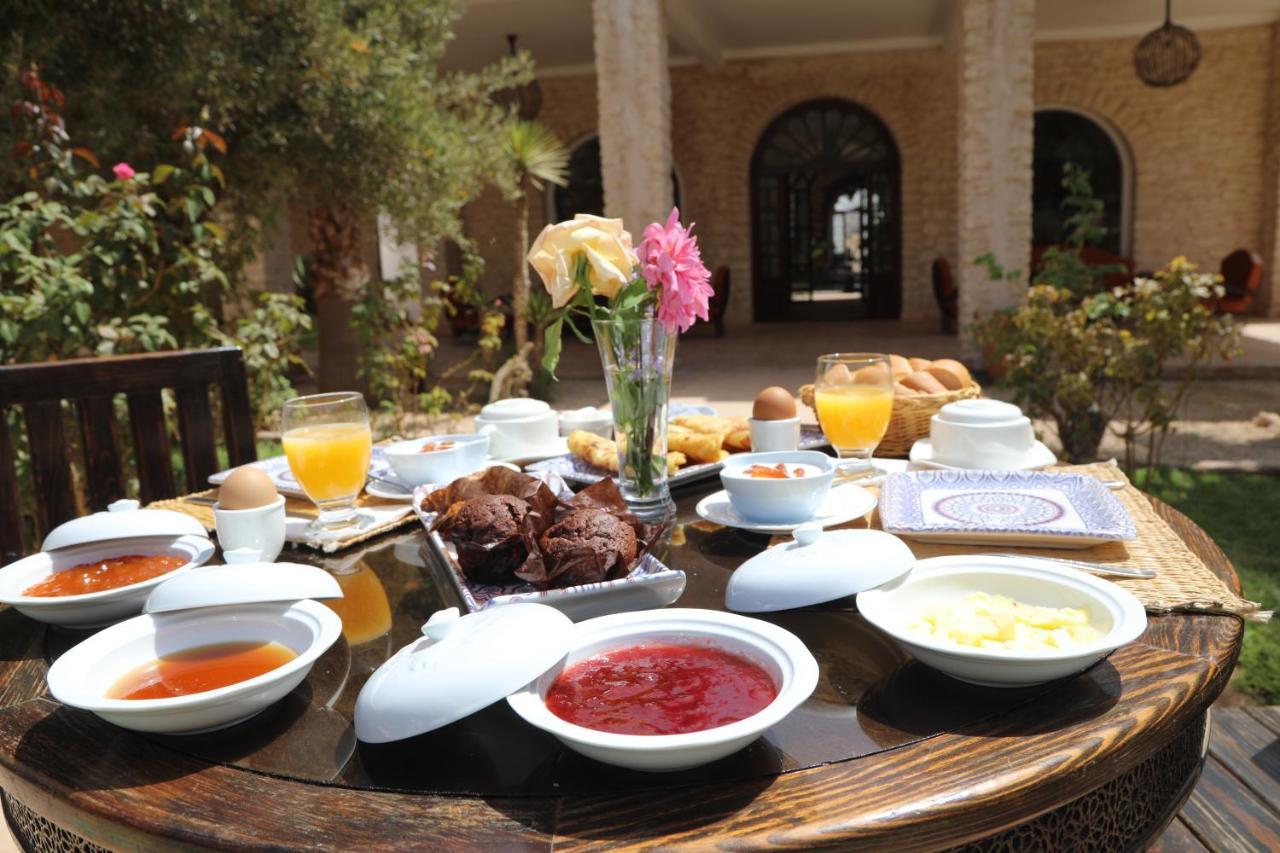 Jolies Chambres D'Hote Au Riad Dharma Essaouira Exterior foto